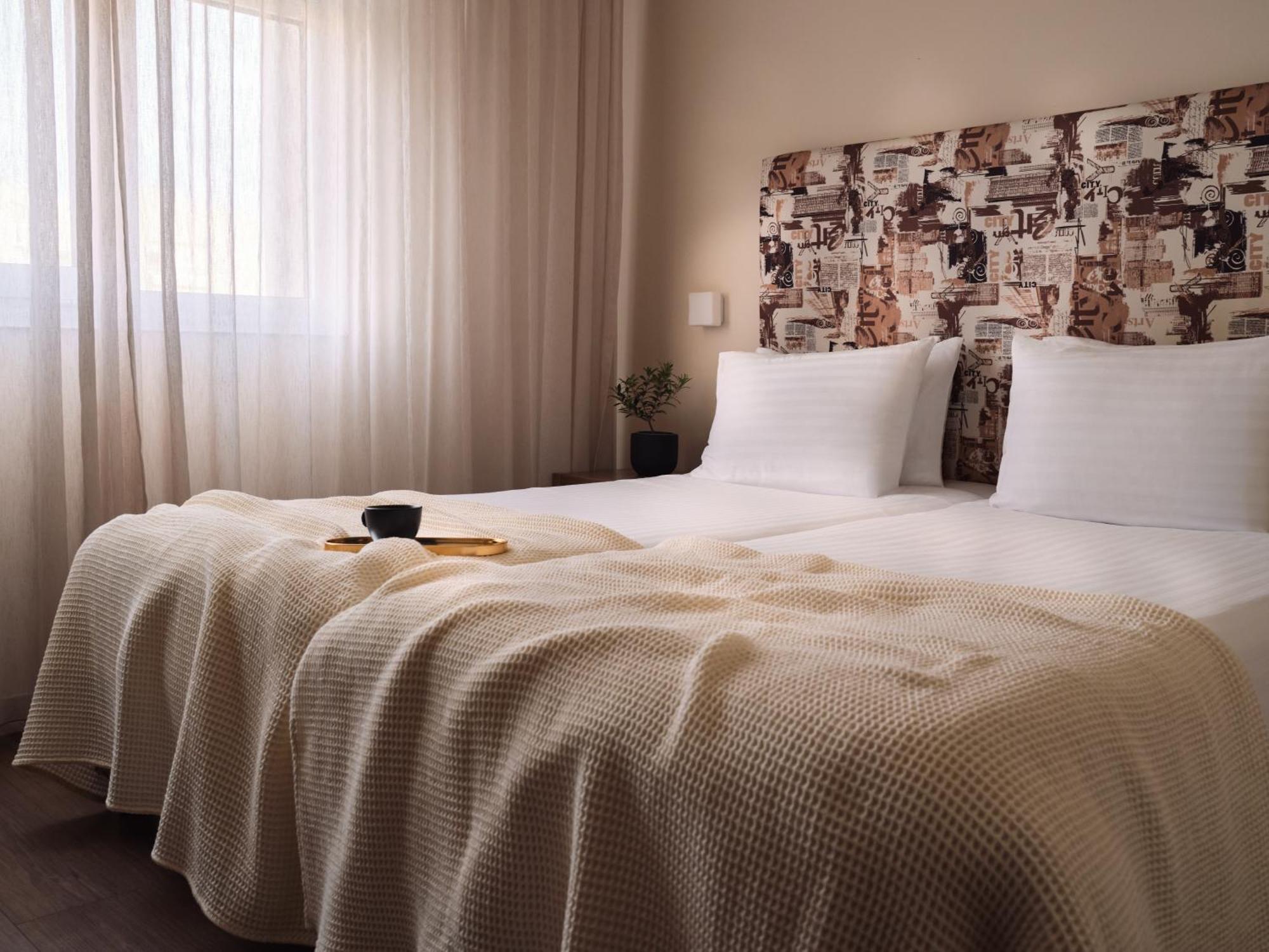 Prestige Room